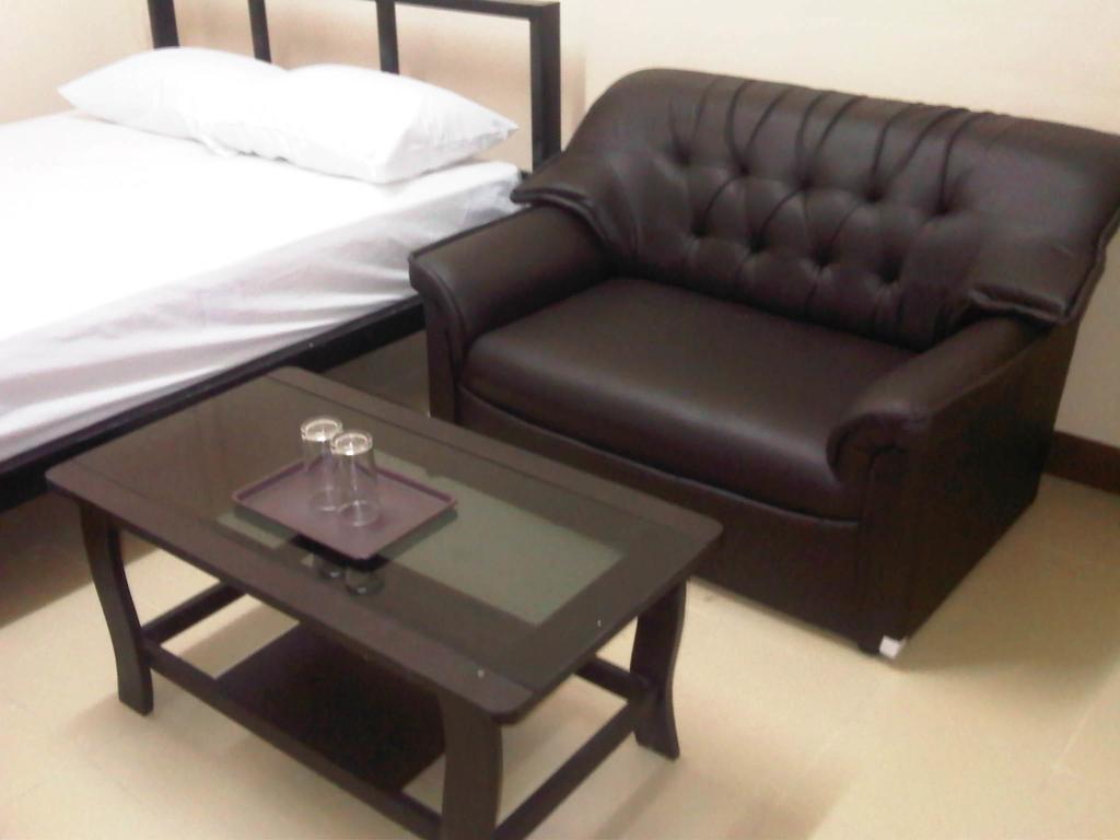 Lee House Inn 曼谷 客房 照片